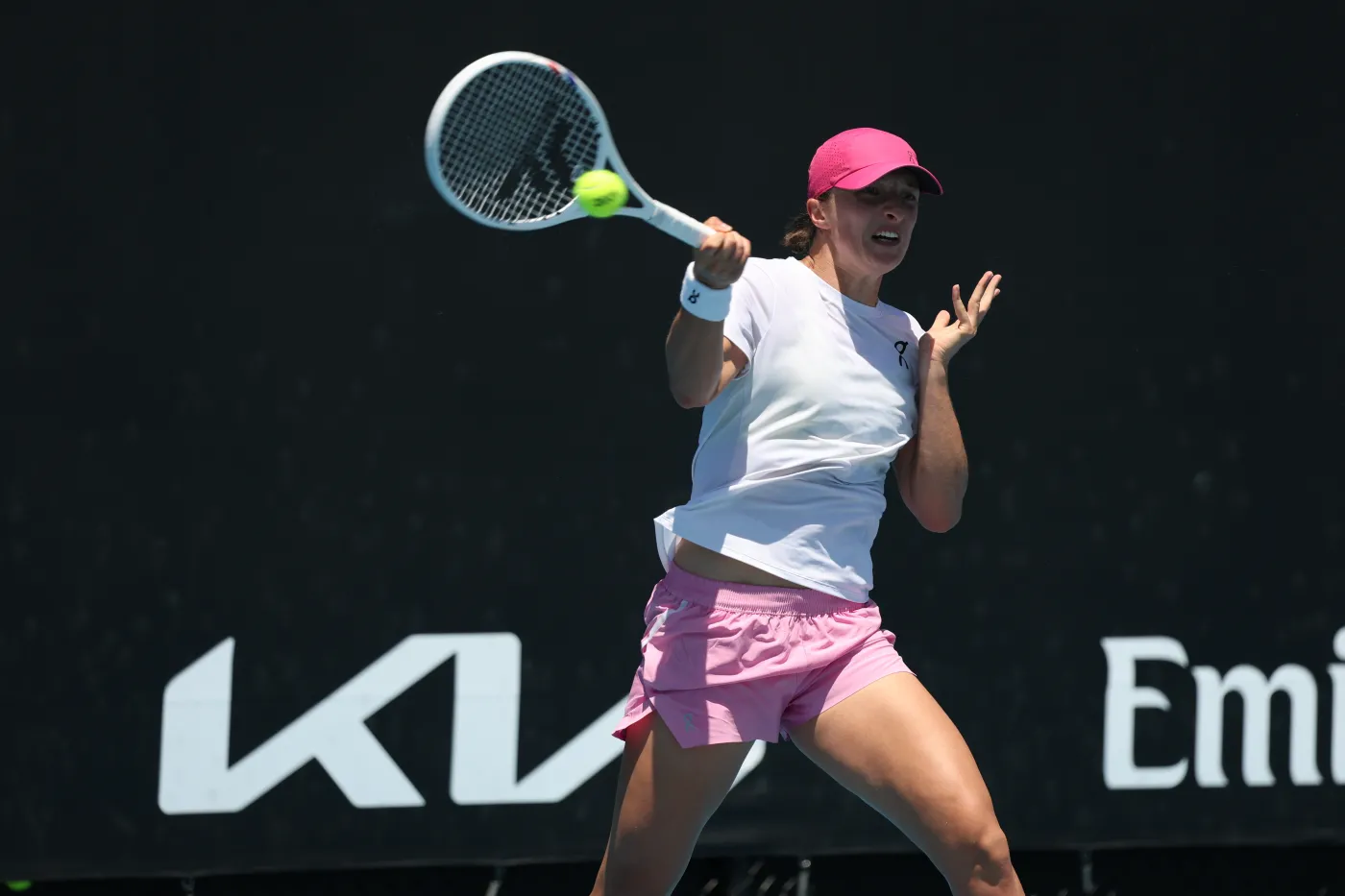 Kiedy i o której godzinie gra Iga Świątek? Gdzie oglądać Australian Open?