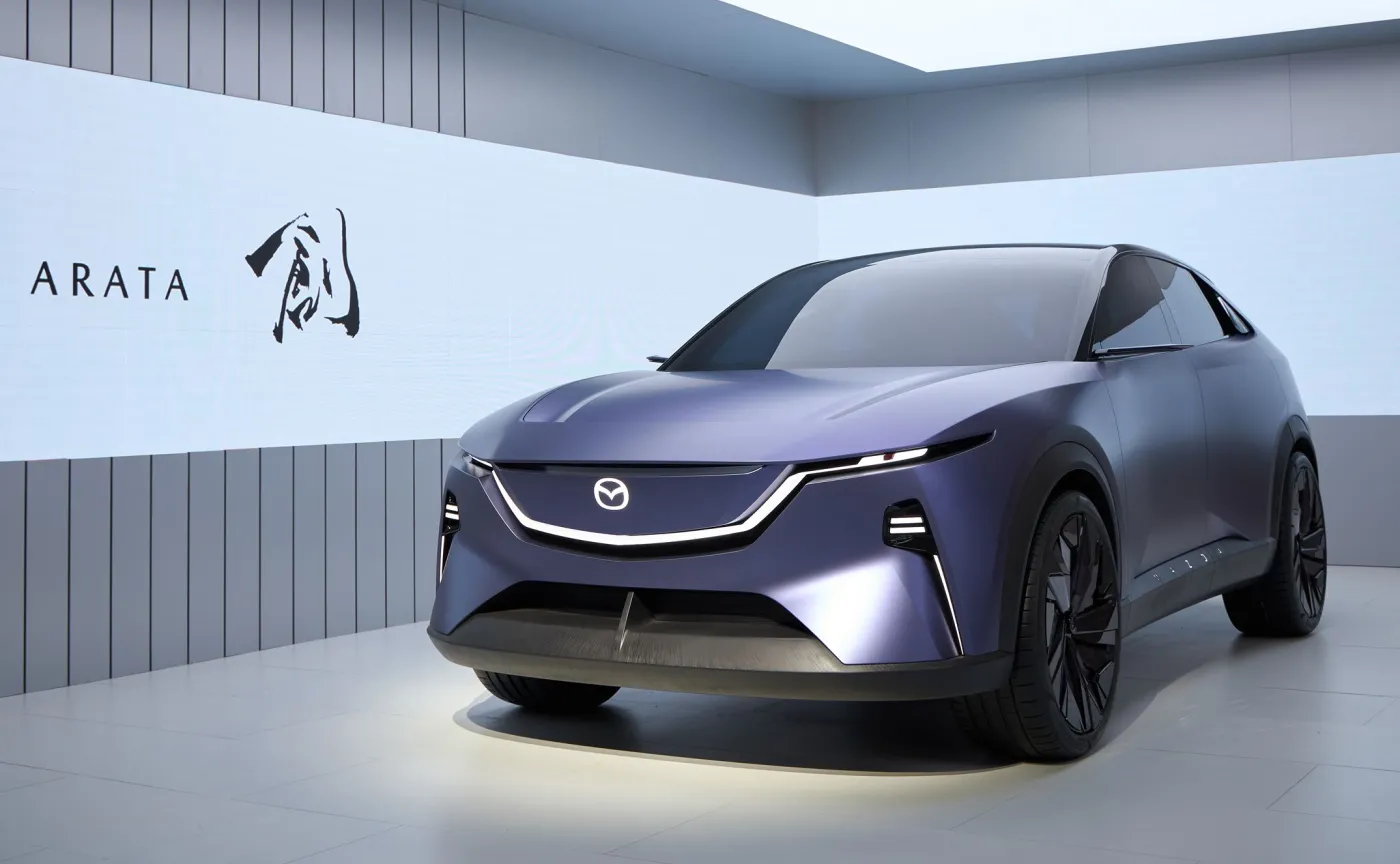mazda-arata-38177312.jpg