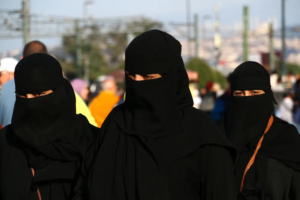 Nowe prawo w Iraku. Umożliwia ślub z 9-letnimi dziewczynkami