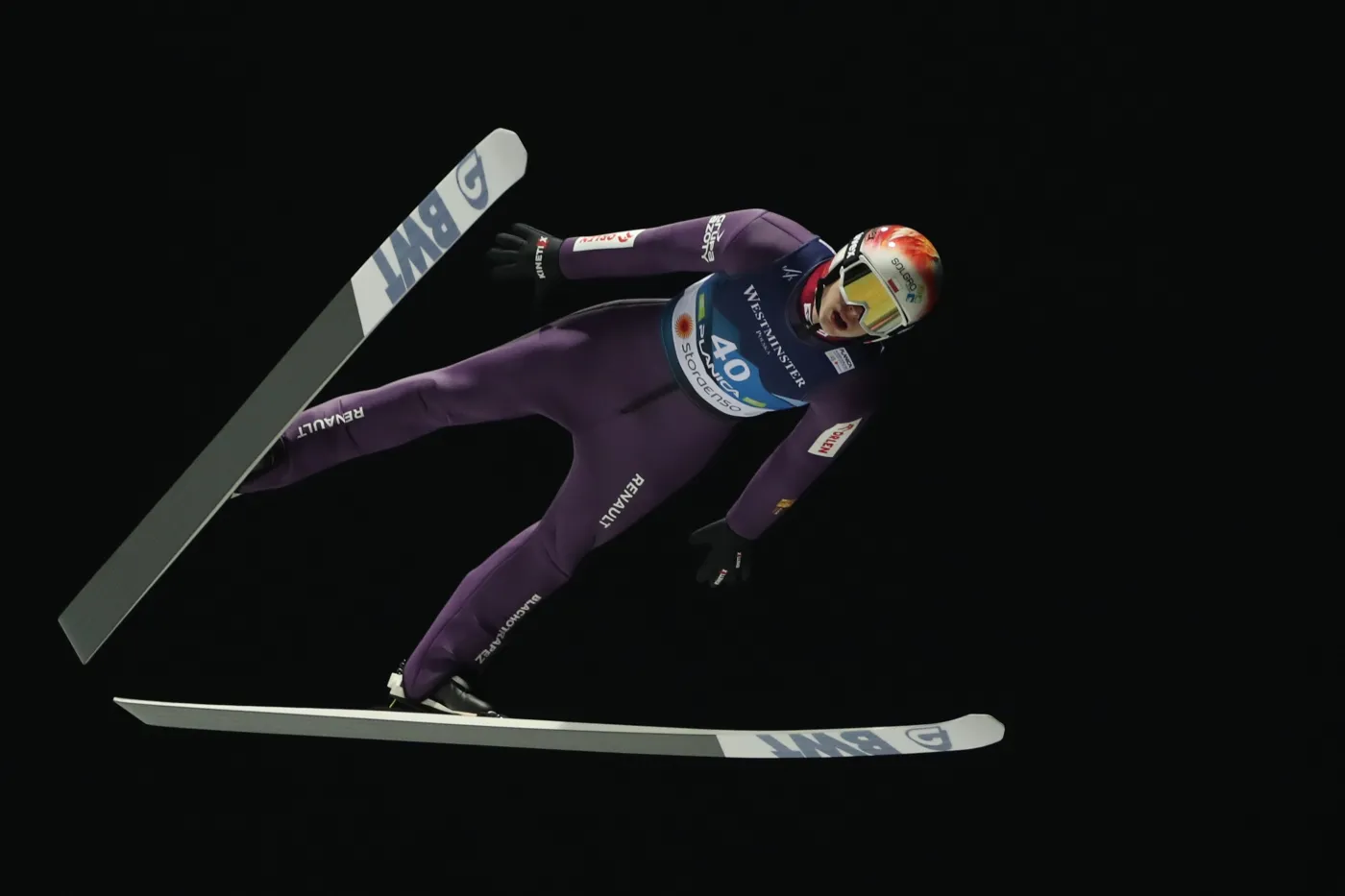 Paweł Wąsek odleciał w kwalifikacjach. Wylądował na 210,5 m