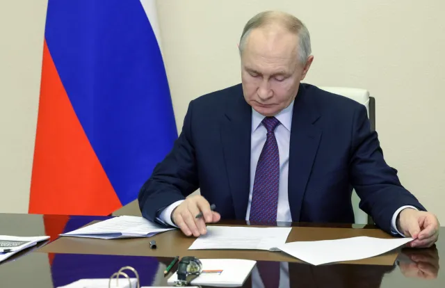 Reżim Putina pociągnie kibiców do odpowiedzialności. Za brak szacunku dla hymnu Rosji