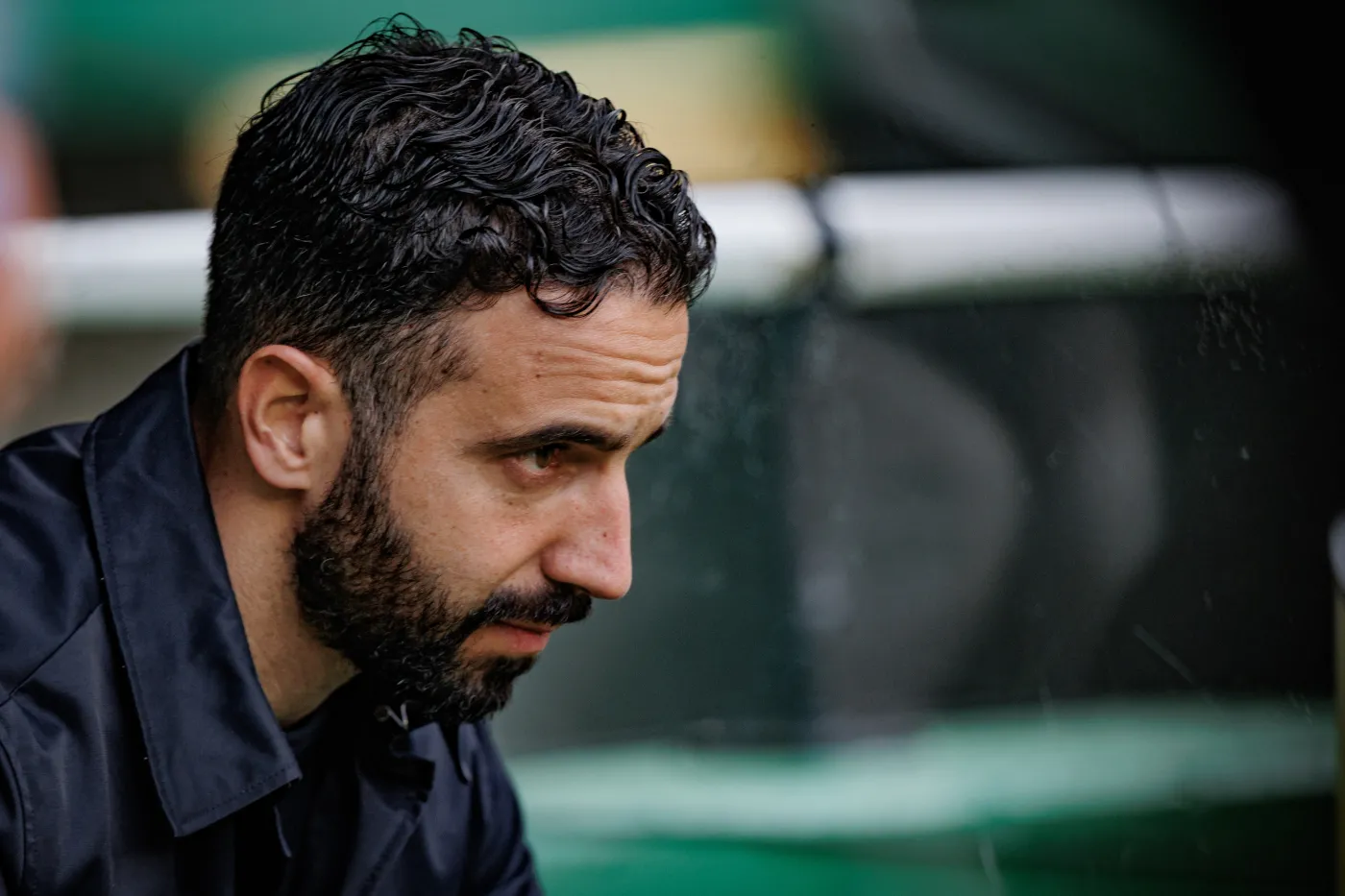 Trener Manchesteru United woli postawić na 63-latka niż gwiazdora drużyny. Podał powód