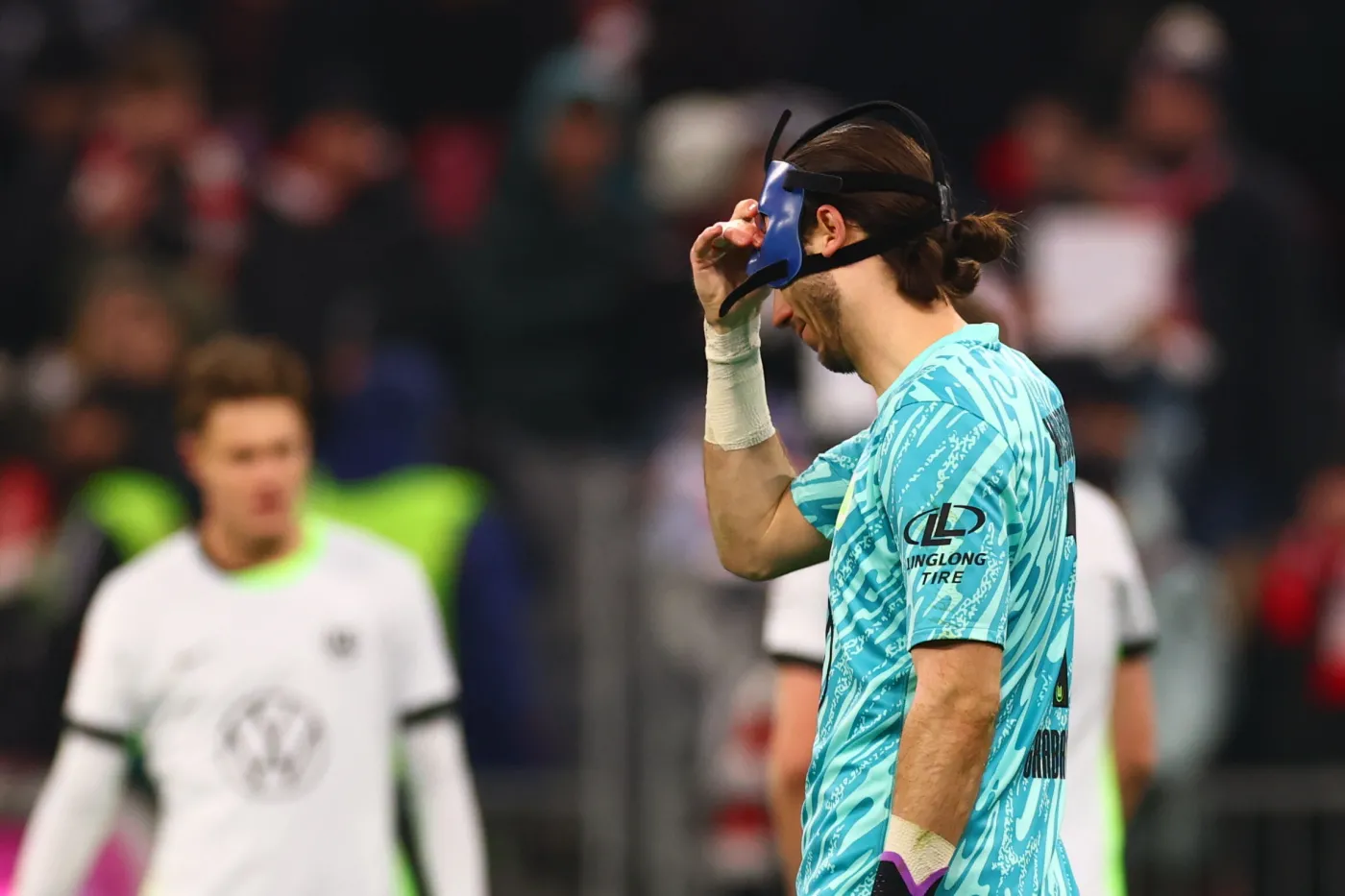 Grabara nie popisał się w meczu z Bayernem. Fatalny błąd i trzy puszczone bramki