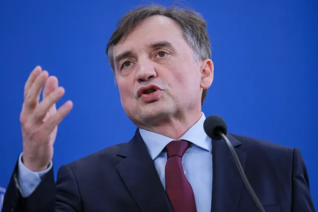 Ziobro grozi Trzaskowskiemu. "Mamy ciekawe informacje"