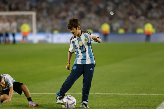 Thiago Messi idzie w ślady ojca. Nie uwierzysz, ile goli strzelił w jednym meczu