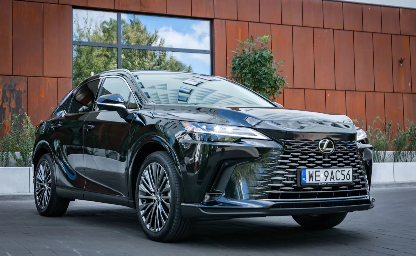 lexus-rx-450h-38354371.jpg