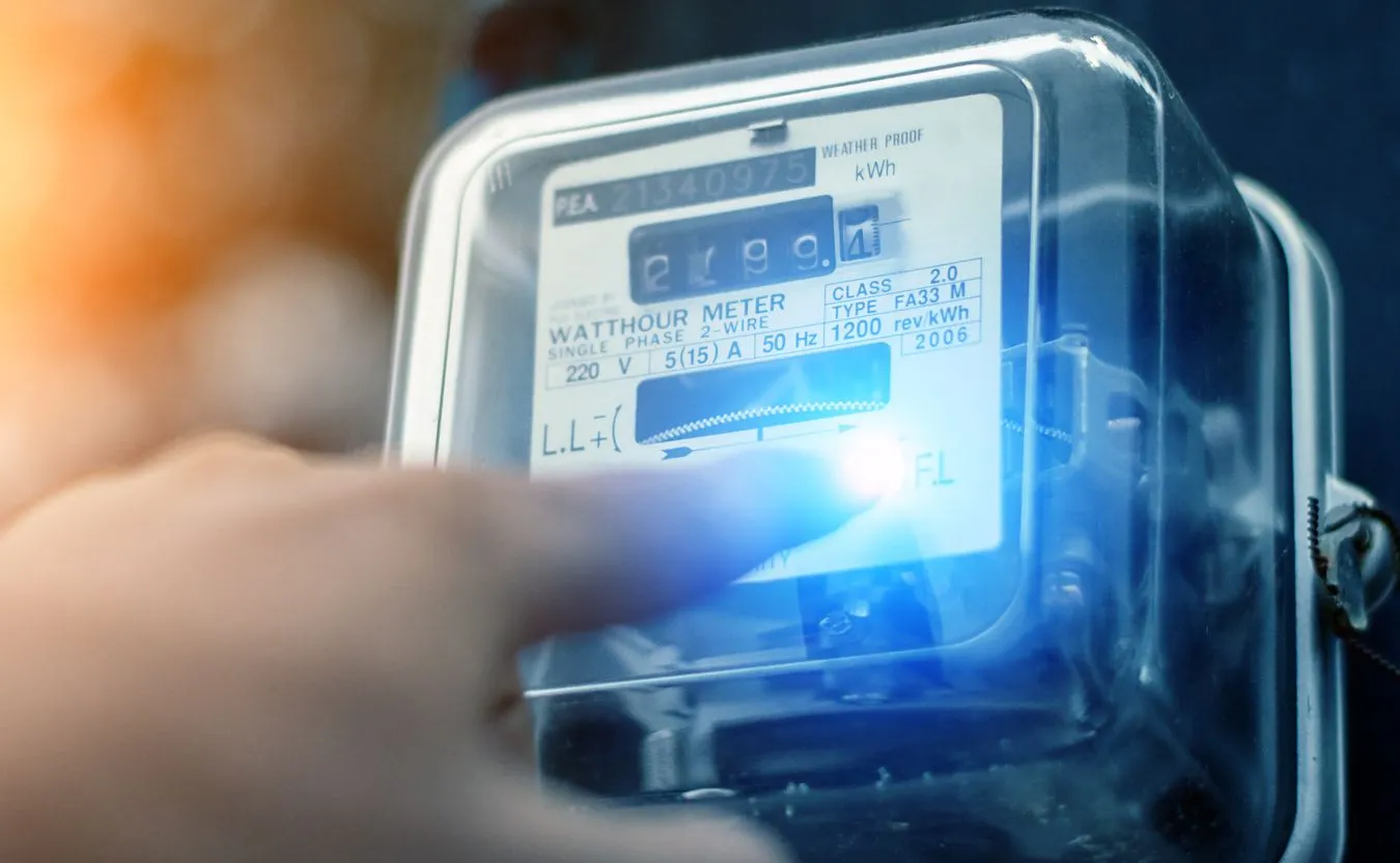 100 zł dofinansowania do rachunków za prąd. Kiedy ruszy nabór wniosków?