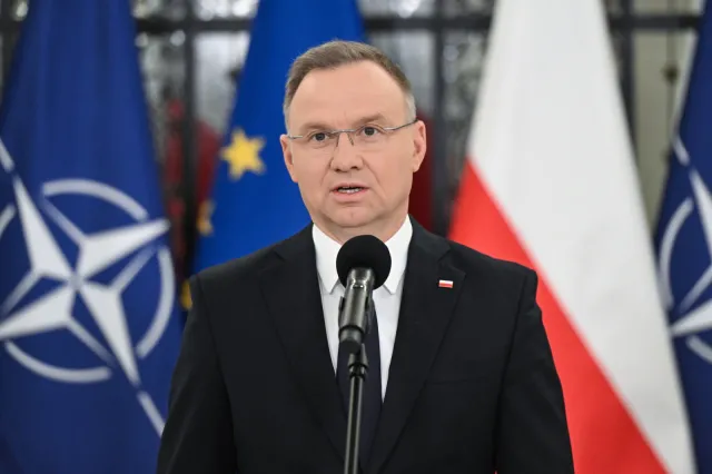 Prezydent Duda proponuje poprawkę do konstytucji. Kluczowa zmiana na wypadek wojny