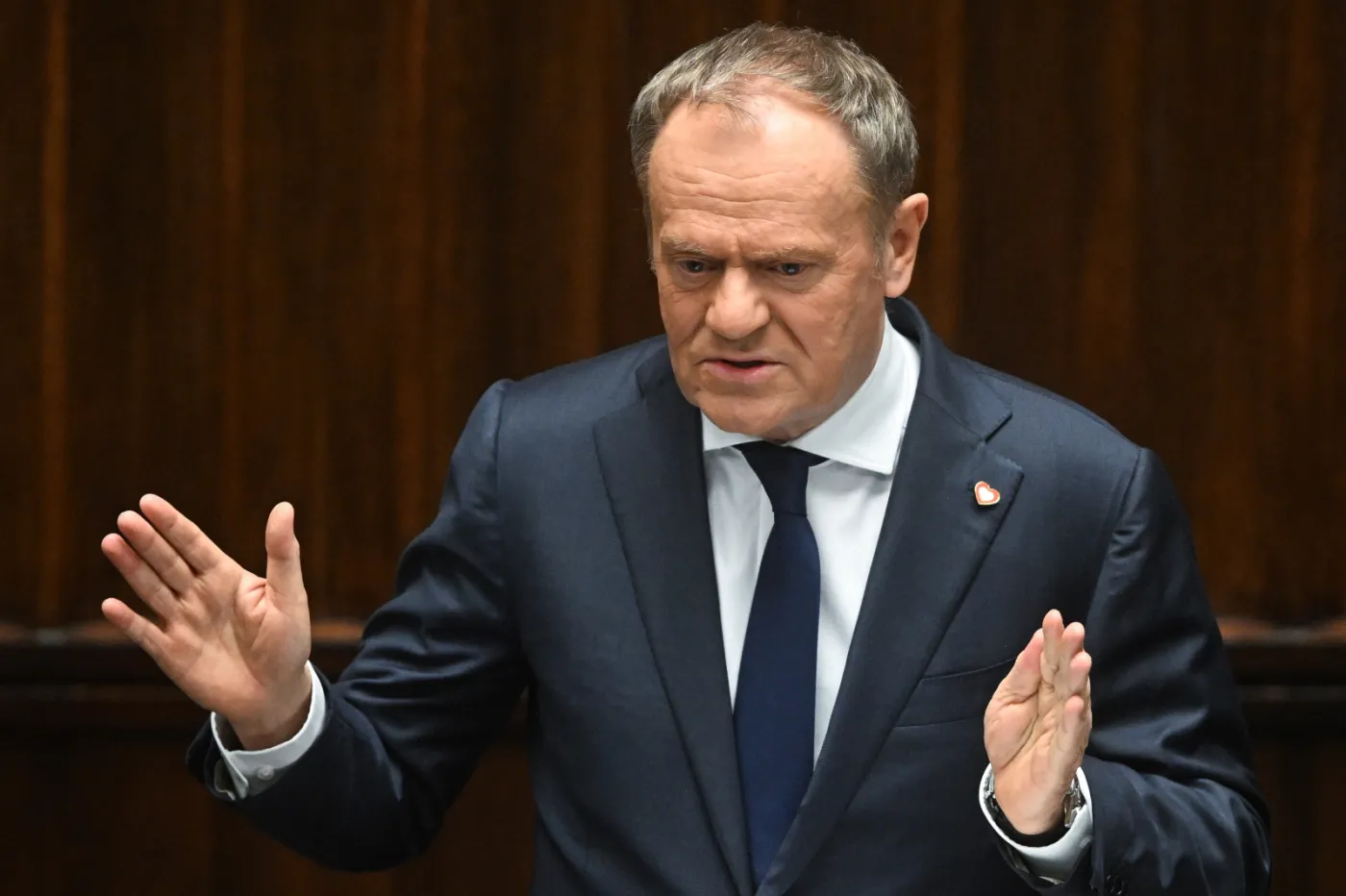 Masowe szkolenia wojskowe dla mężczyzn w Polsce. Donald Tusk ujawnia