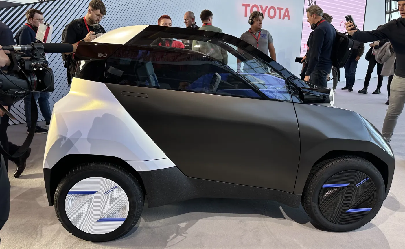toyota-ftme-38437029.jpg