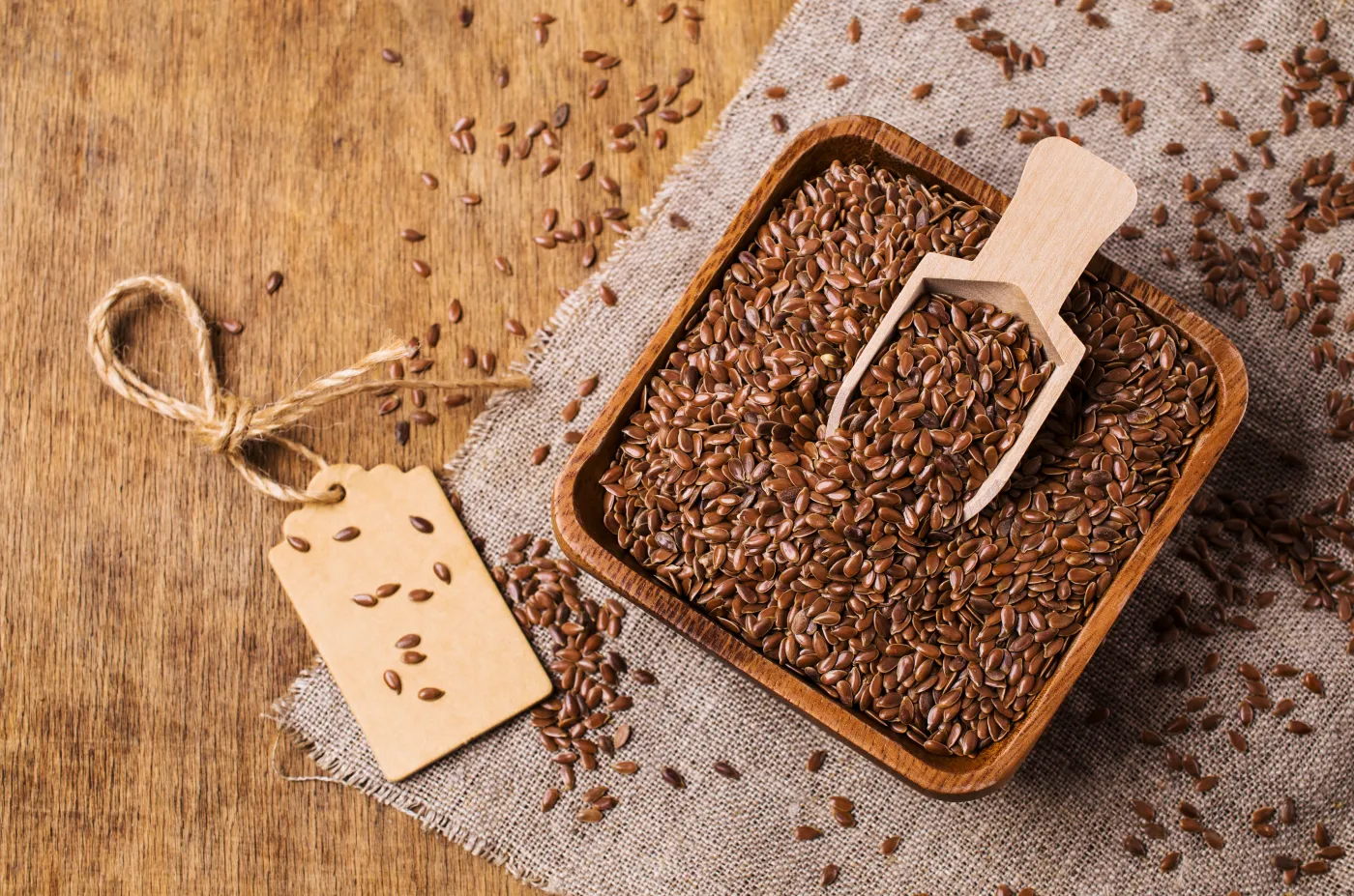 Pij siemię lniane o tej porze, a przyniesie najlepsze efekty. Boczki zaczną znikać