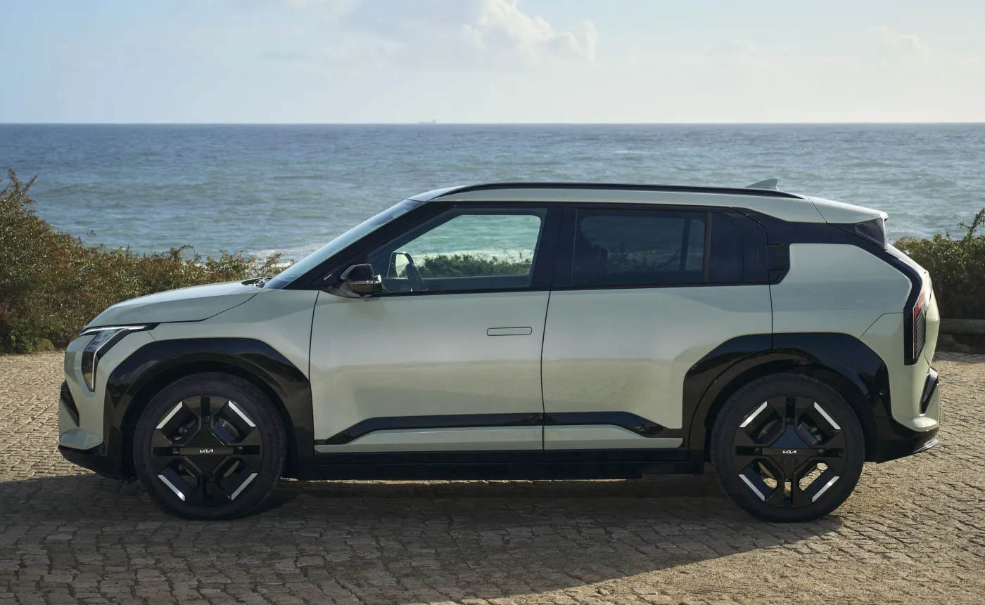 nowa-kia-ev3-38337612.jpg
