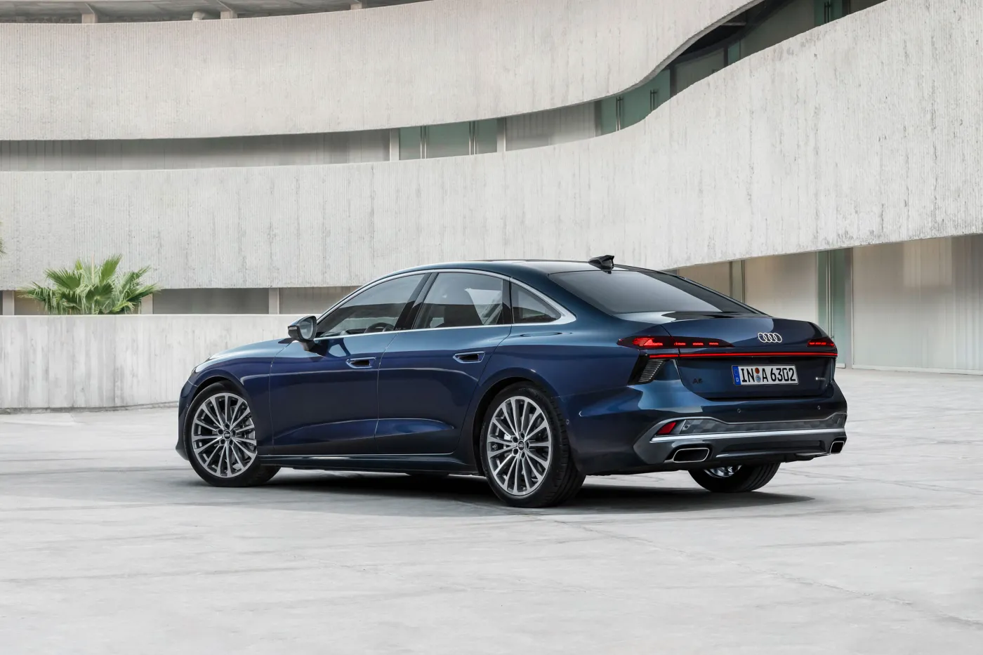 Audi A6 Sedan