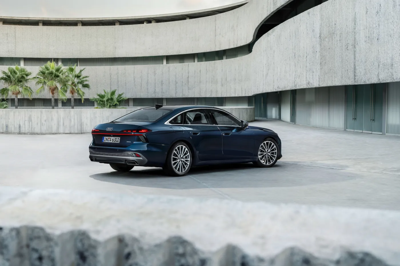 Audi A6 Sedan