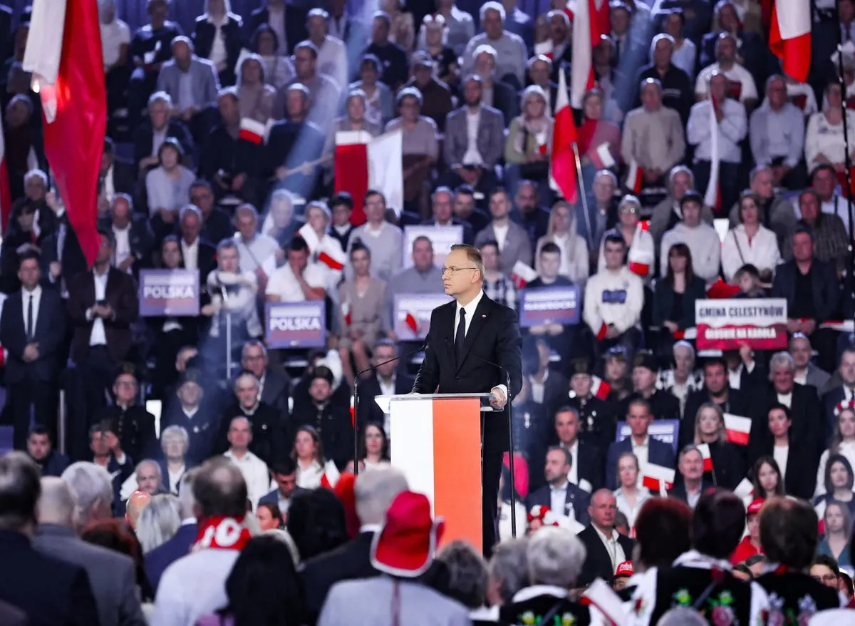 Niespodzianka na konwencji Nawrockiego. Nieoczekiwany gość pojawił się na scenie