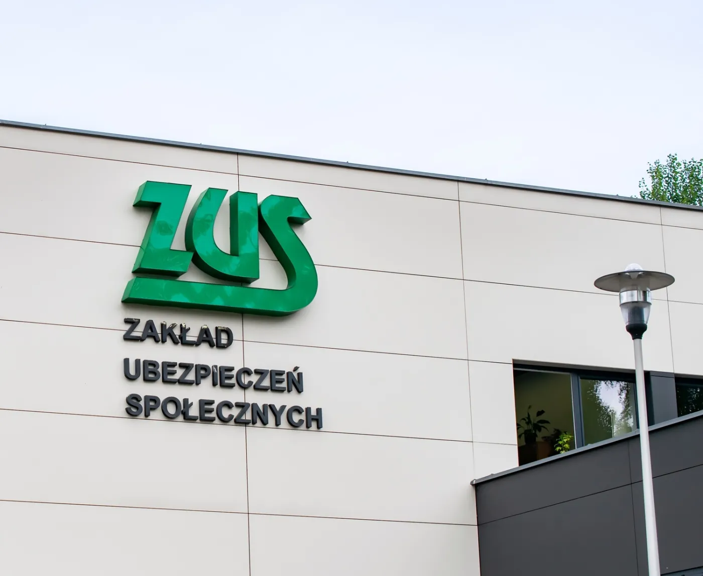 ZUS przypomina. Zbliża się ważny termin dla przedsiębiorców