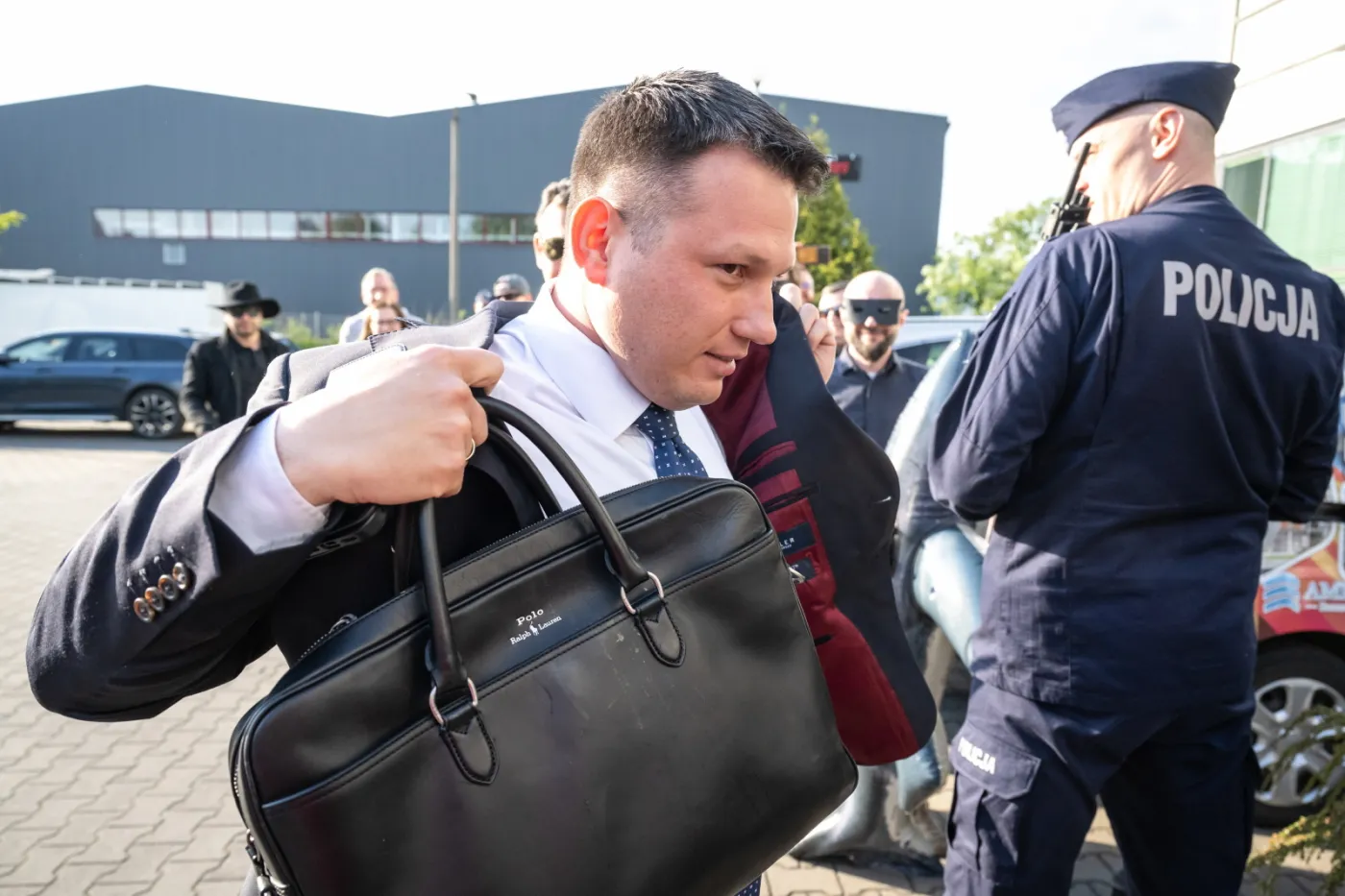 Kogo poprze Sławomir Mentzen? "Jego wyborcy są w kropce"