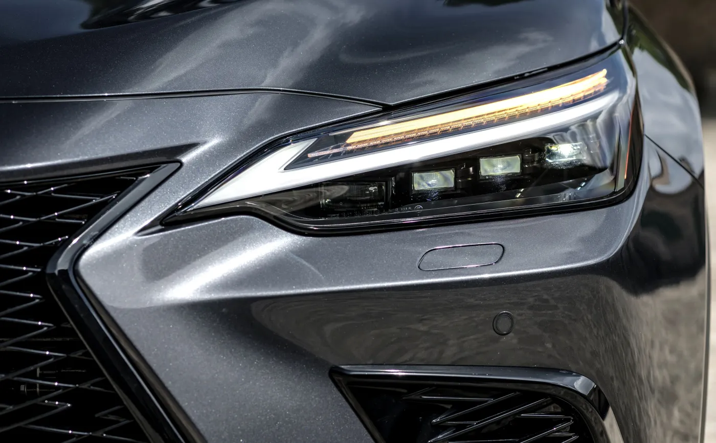 SUV trzęsie rynkiem. Ma silnik 2.5 i gwarancję na 10 lat. Ile kosztuje?