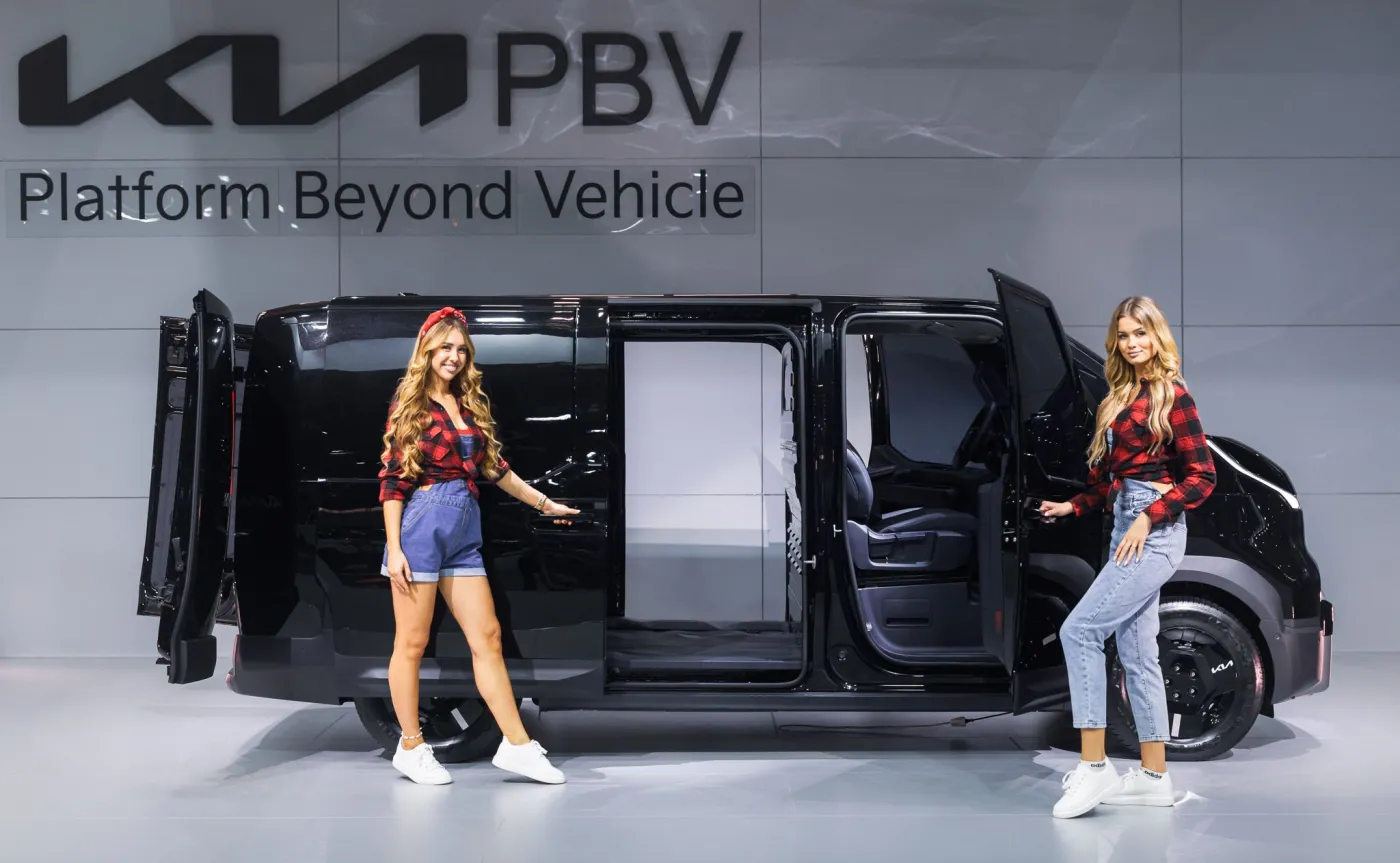nowa-kia-pv5-38498301.jpg