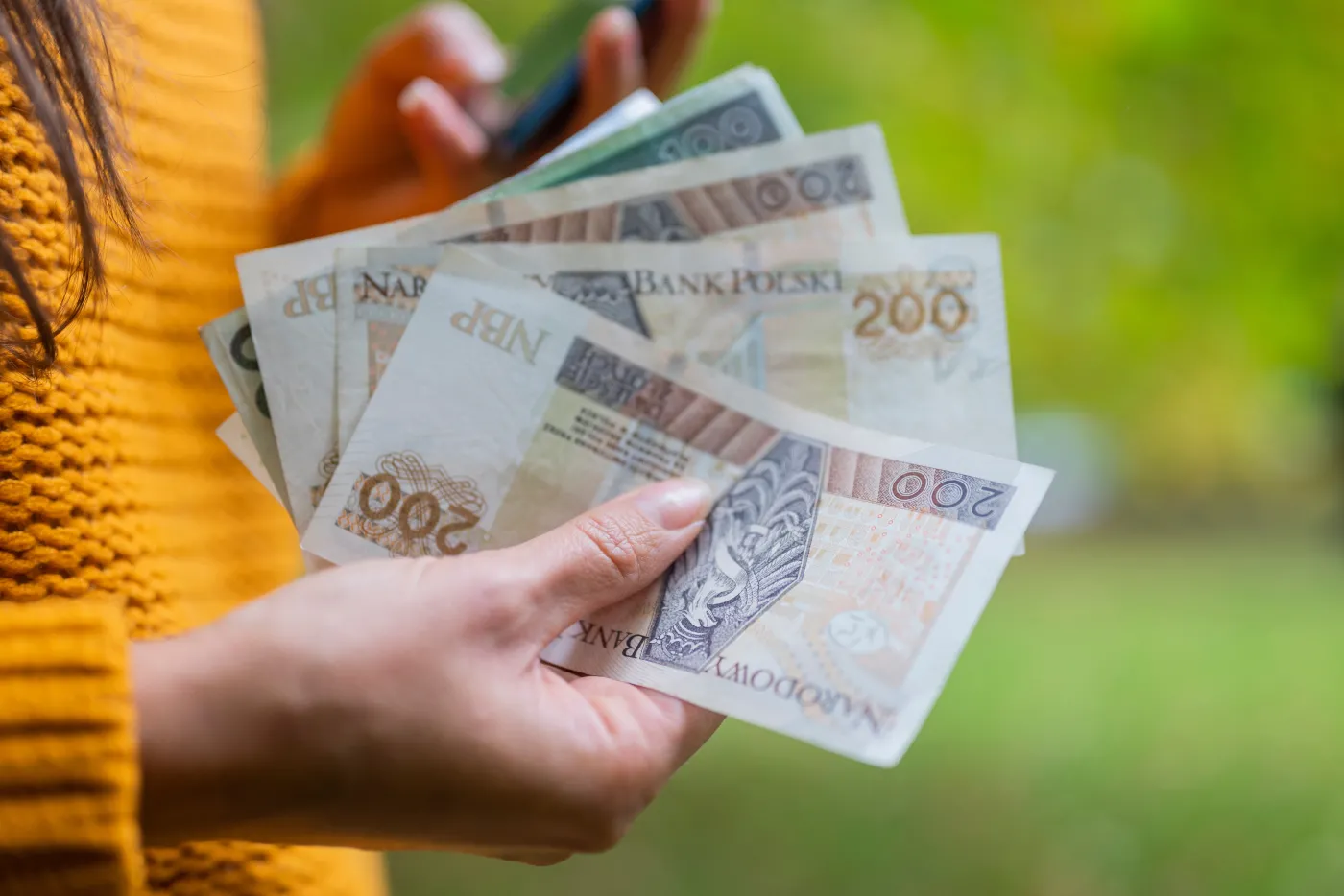 Mało kto o tym wie, ale renta rodzinna + ten dodatek = to ponad 600 zł miesięcznie więcej