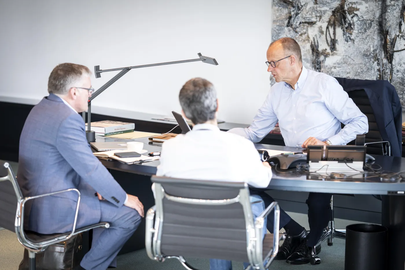 Czas na obowiązkową służbę wojskową? Merz ostrzega: wojna z Rosją może potrwać