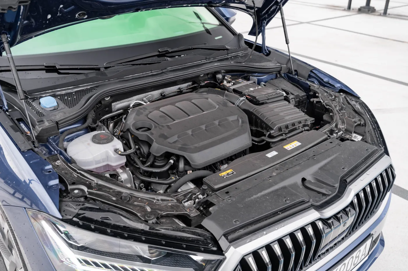 2837 km na jednym baku. Nowa Skoda królową zasięgu. Ile kosztuje?