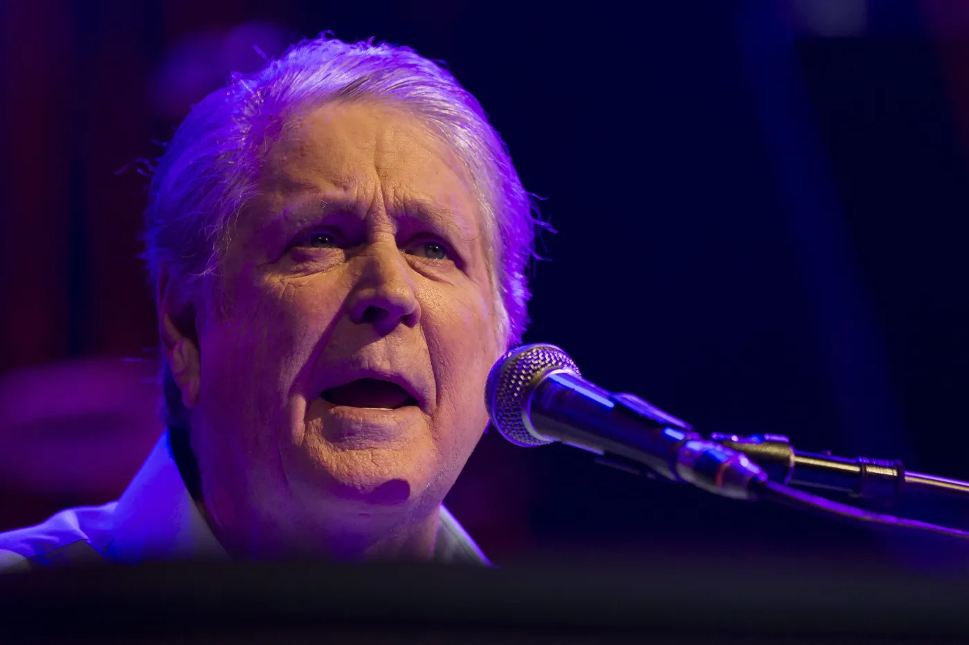 Brian Wilson nie żyje. Lider The Beach Boys od 40 lat walczył ze schizofrenią