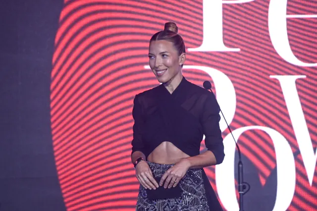 Ewa Chodakowska odpowiada hejterkom. "Zapewniam, że mój mąż nie narzeka"