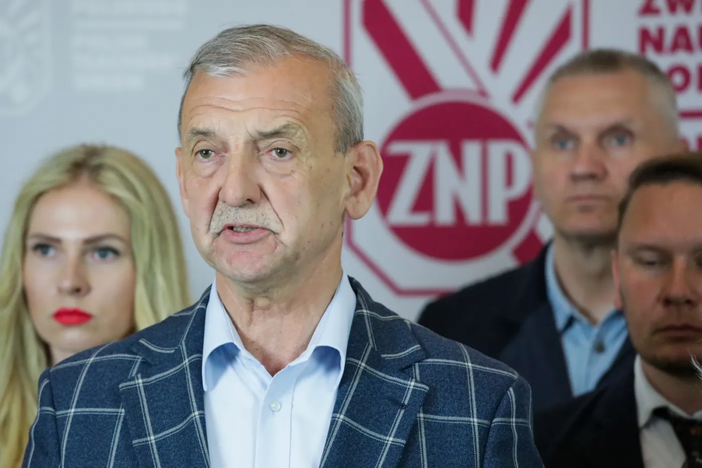 Jest odpowiedź na żądania nauczycieli. Padły mocne słowa
