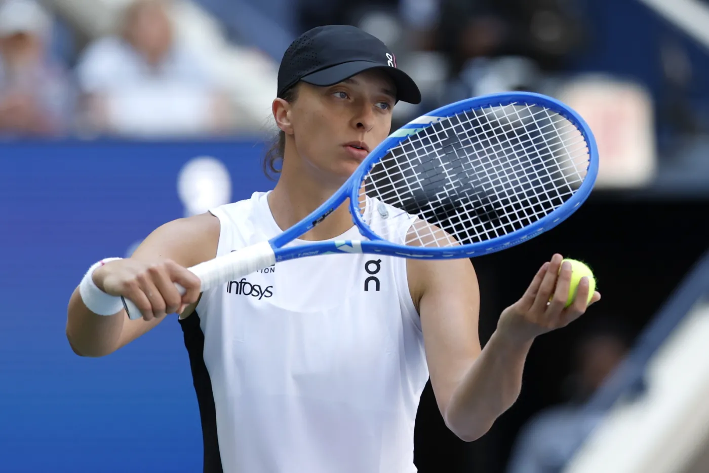 "Polski dzień" na US Open. O której zagrają Świątek, Fręch i Majchrzak?