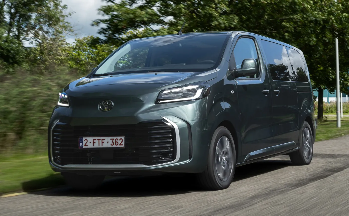 toyota-proace-38558861.jpg