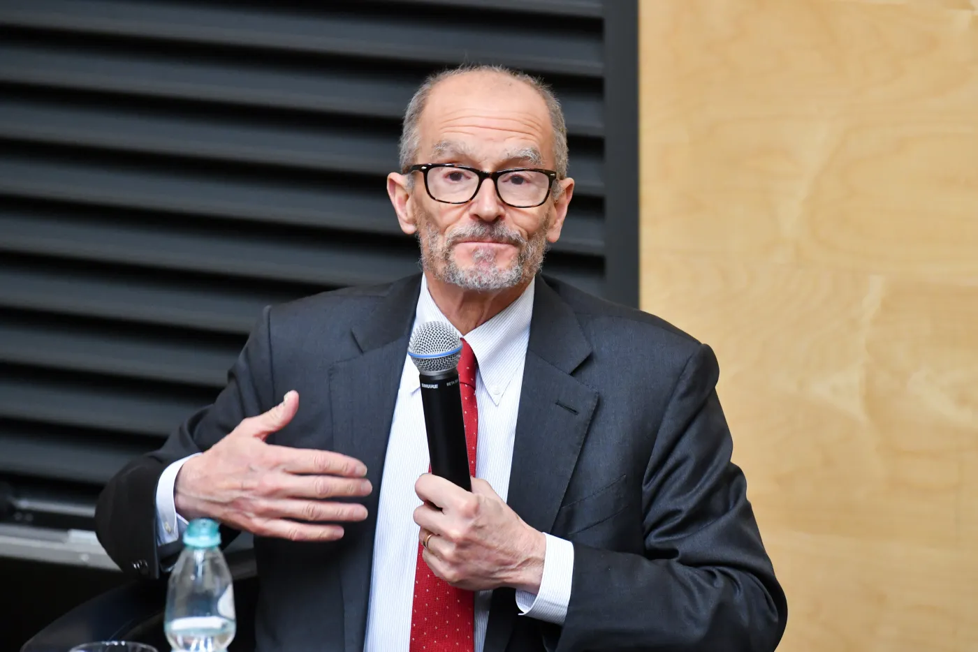 Były ambasador USA w Polsce: Musimy założyć, że Putin zaatakuje ponownie