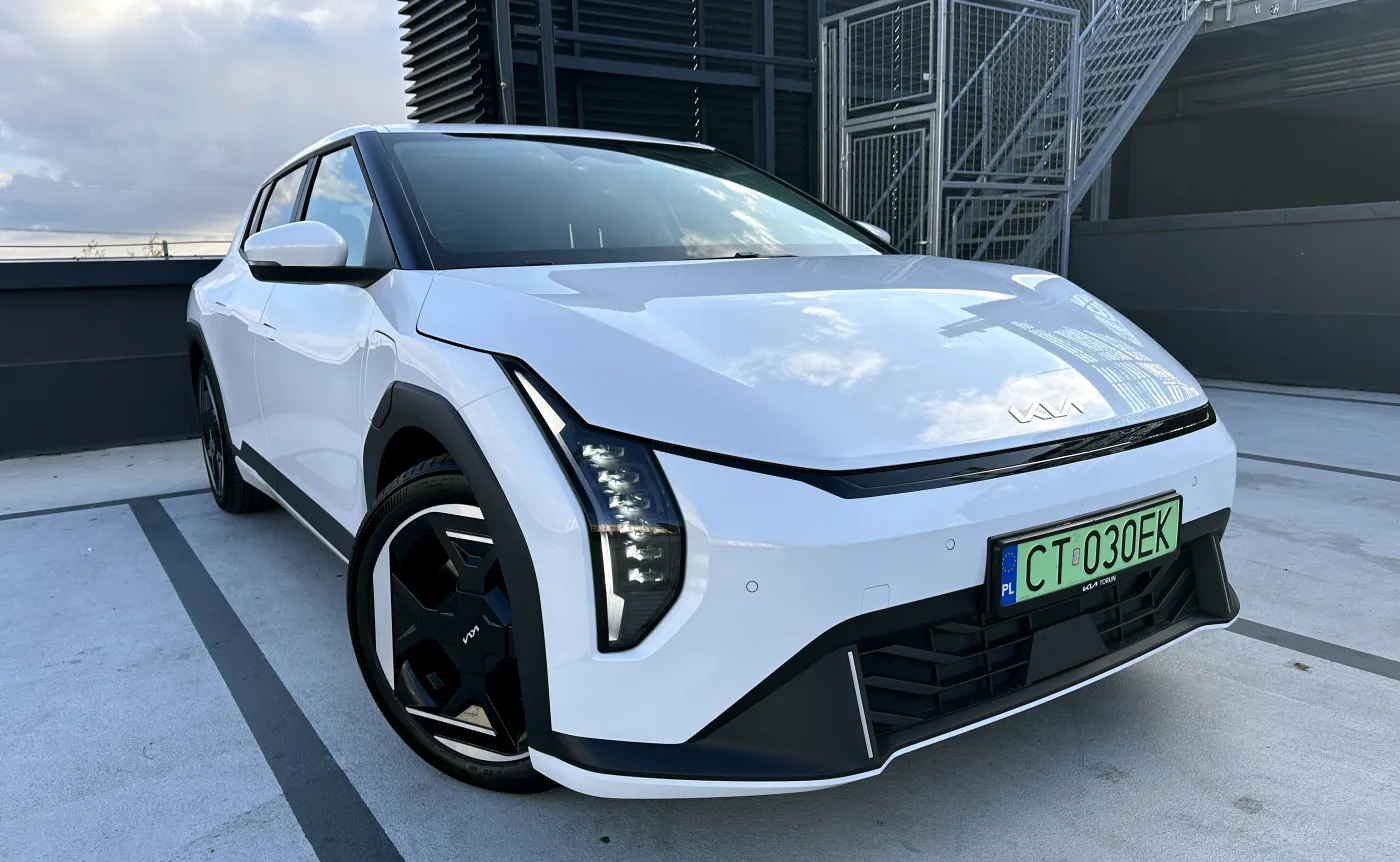 nowa-kia-ev4-38674014.jpeg