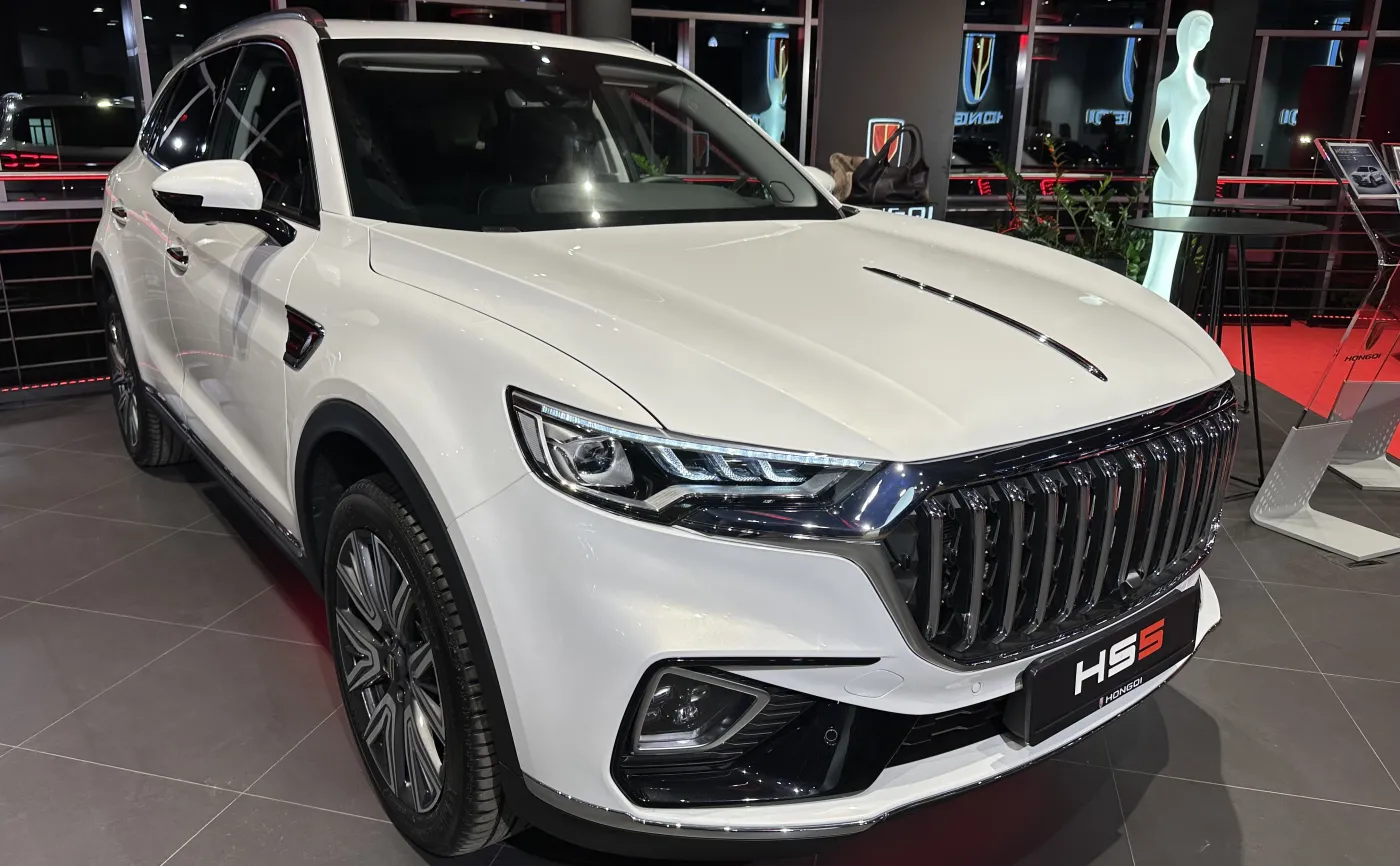 hongqi-hs5-38880455.jpeg