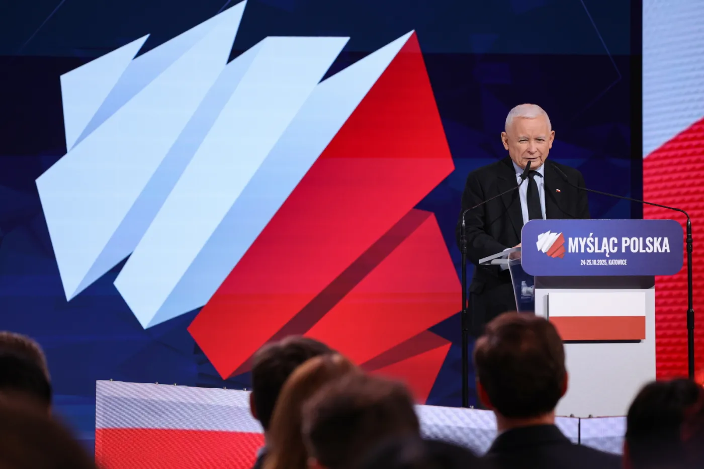 Coś dziwnego dzieje się w PiS. Prominentni działacze krytykują najnowszy pomysł własnej partii