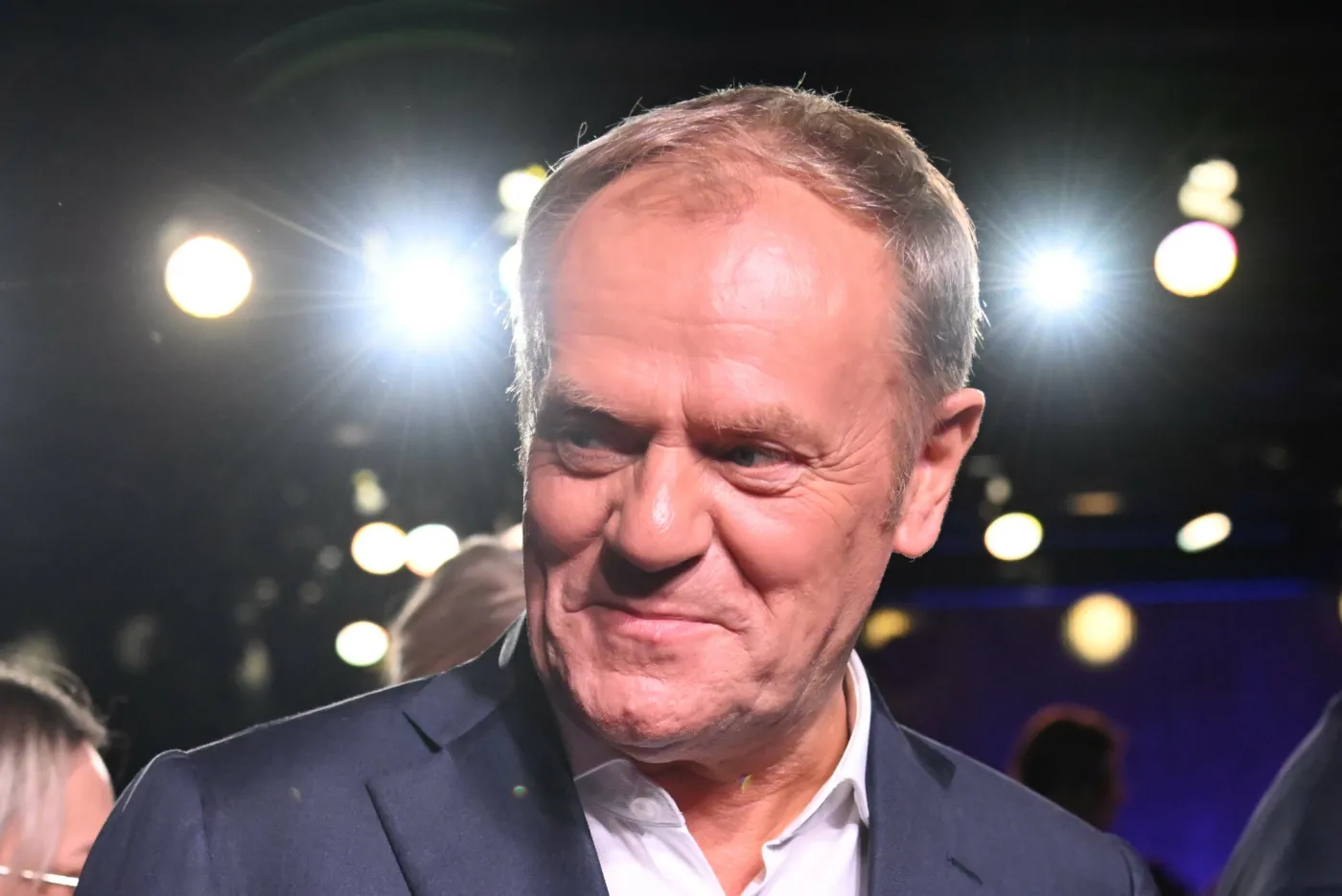 Najnowszy sondaż wyborczy zdumiewa. Miażdżąca przewaga KO nad PiS