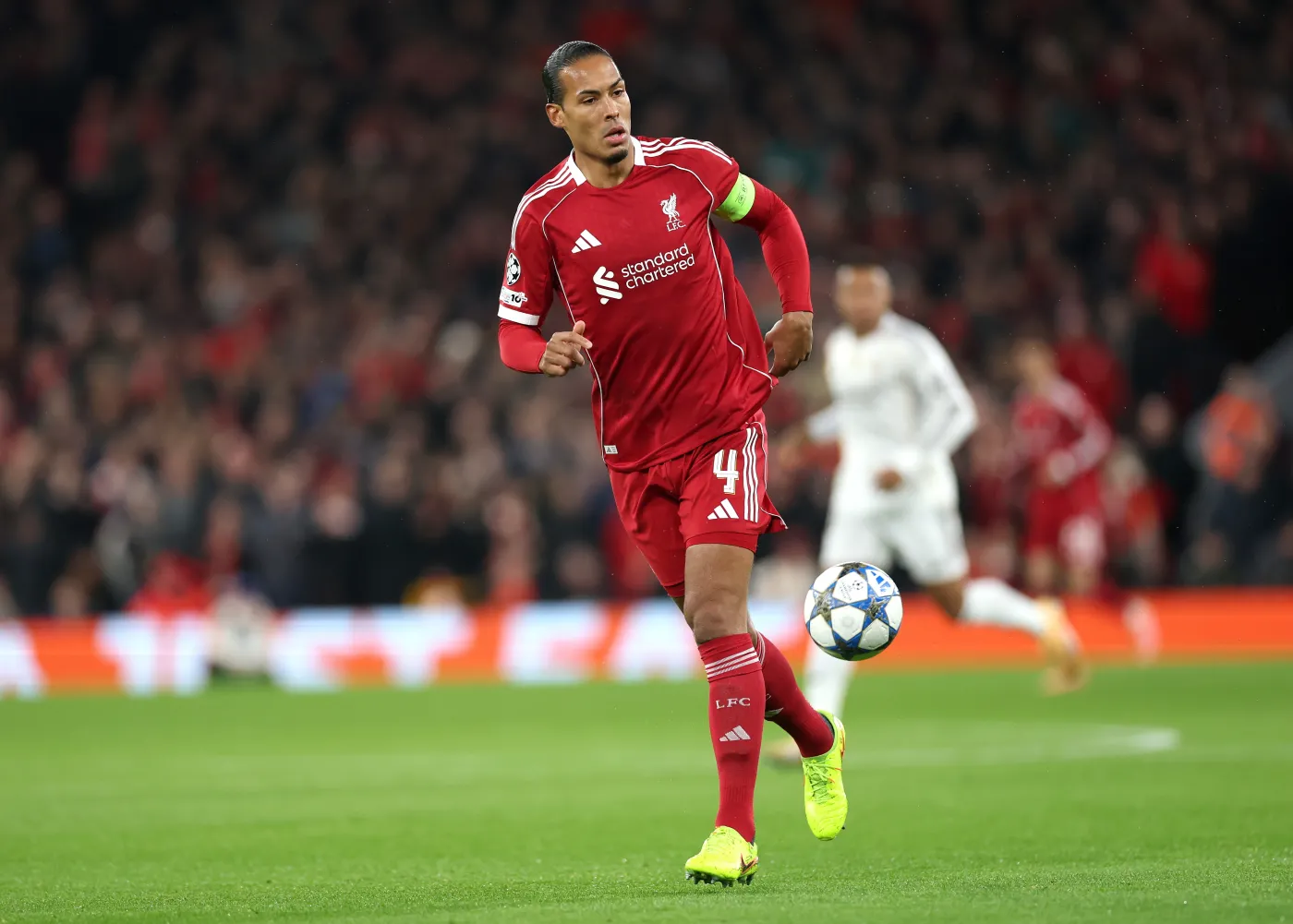 Ten wywiad stał się hitem internetu. Były piłkarz Legii przypomniał najlepszemu obrońcy na świecie zawstydzającą porażkę