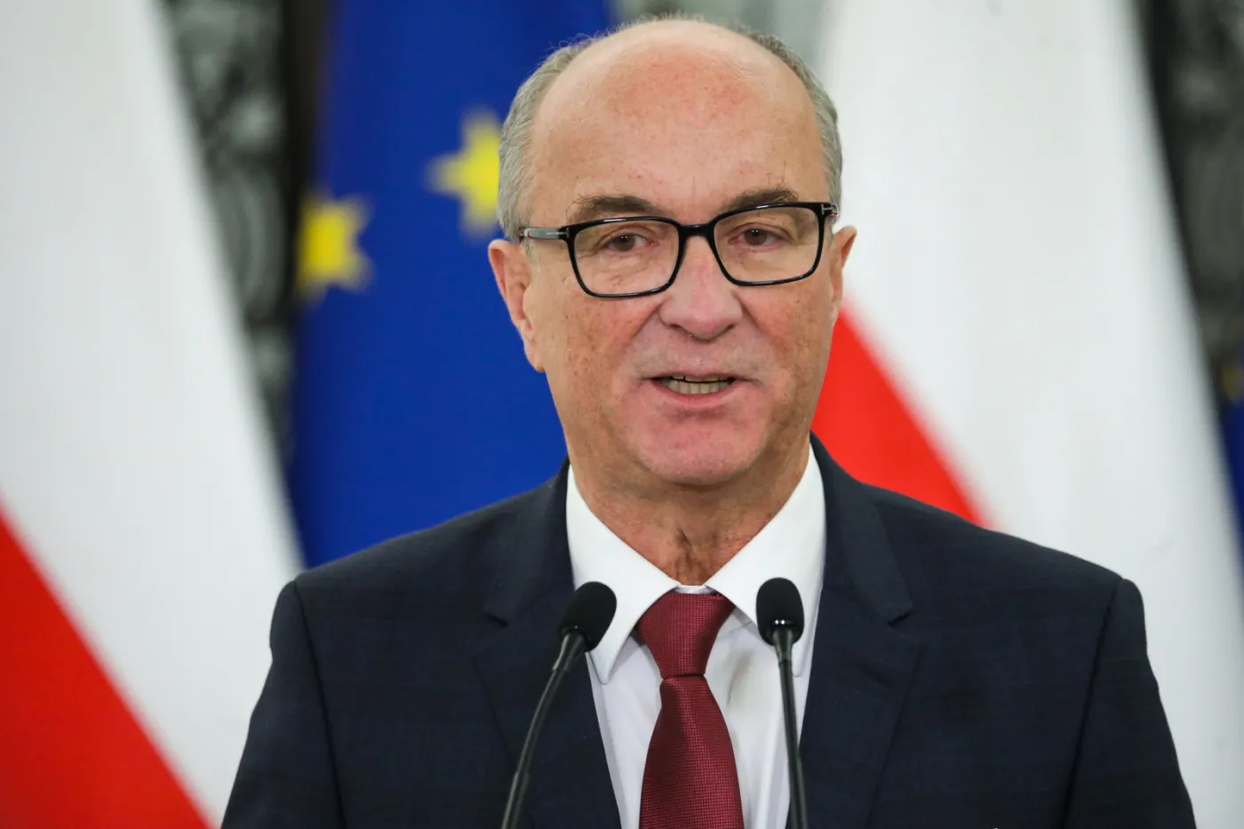 Czarzasty deklaruje: Nie zdejmę krzyża. Lewica nigdy nie walczyła z wiarą