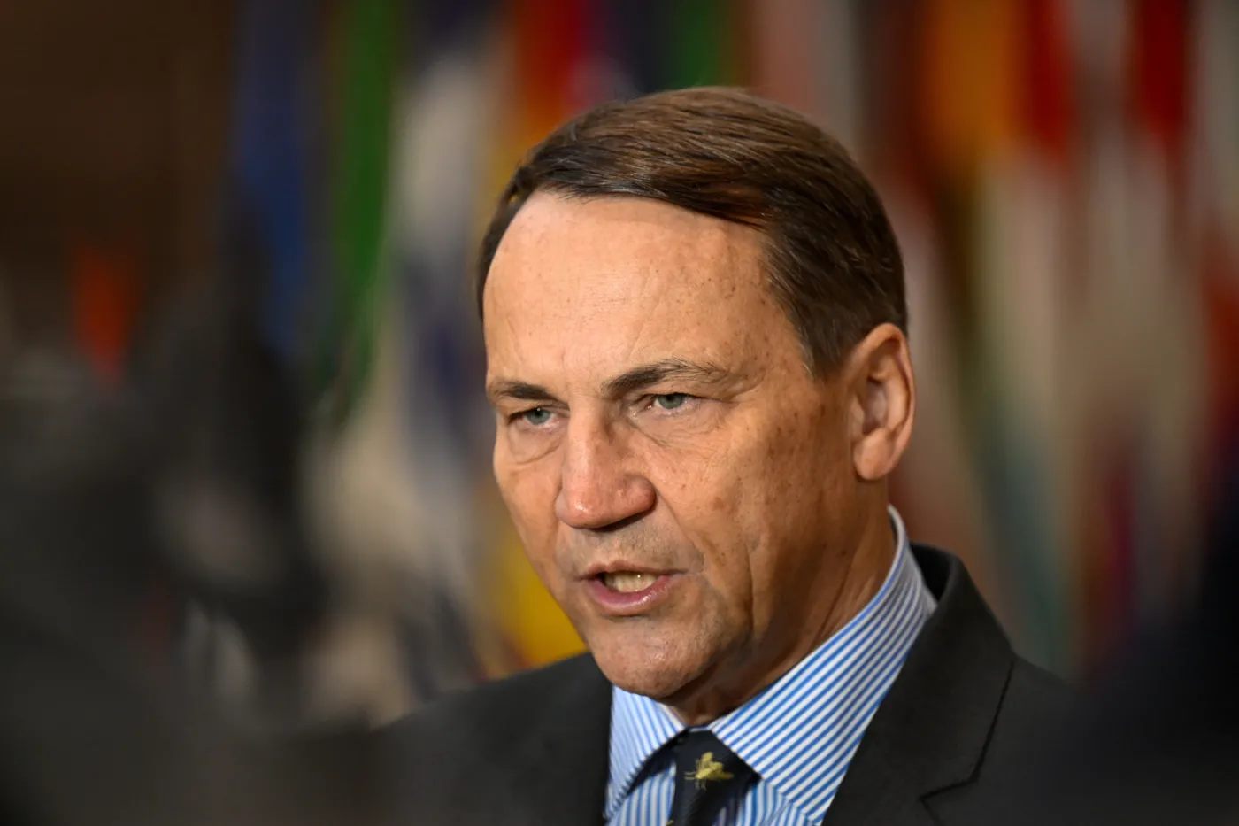 Sikorski w Brukseli. Mocne słowa o "flocie złomu" Putina