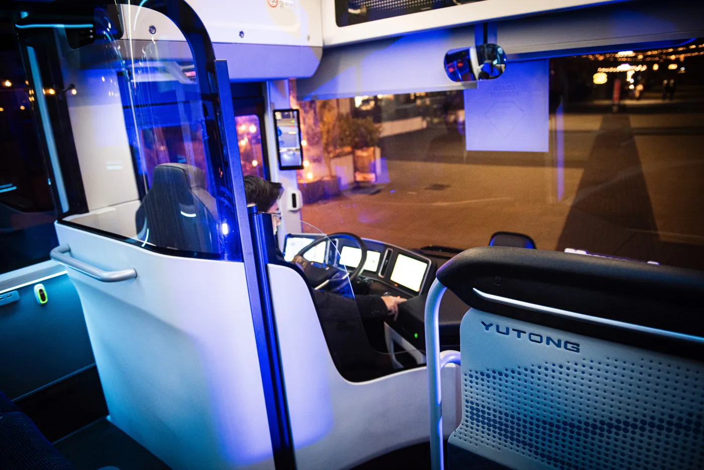 yutong-ic12e-38972045.jpg