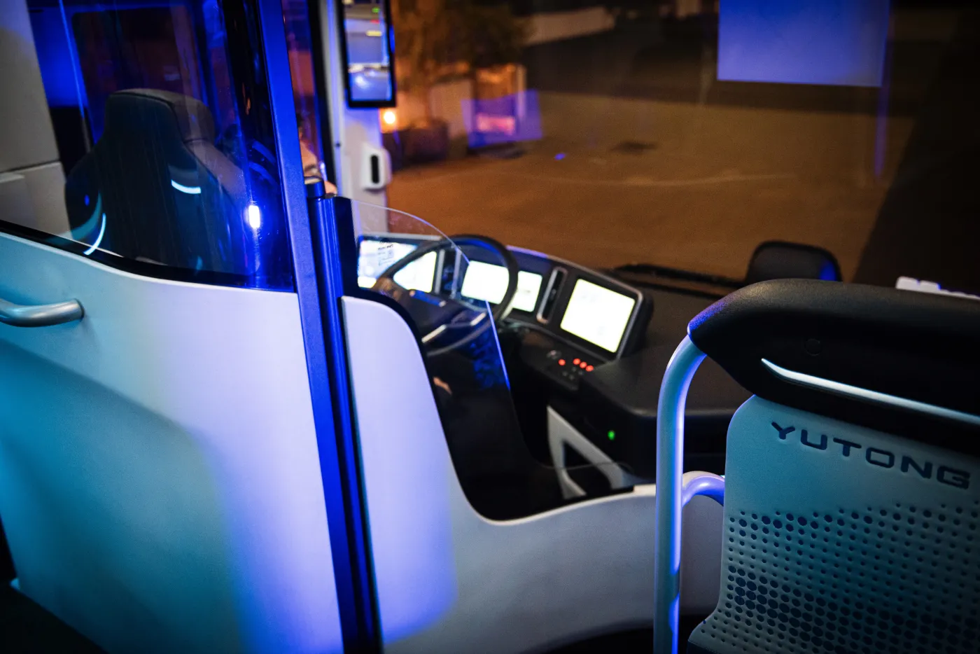 yutong-ic12e-38972048.jpg