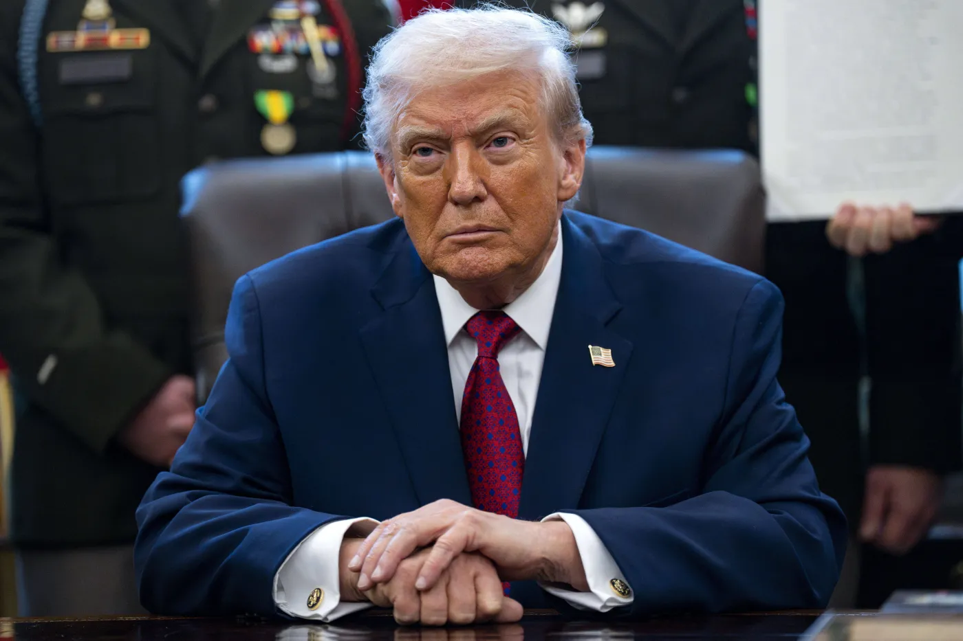 Donald Trump zaskoczył nawet Amerykanów. "To nie jest już outsider" [ROZMOWA]