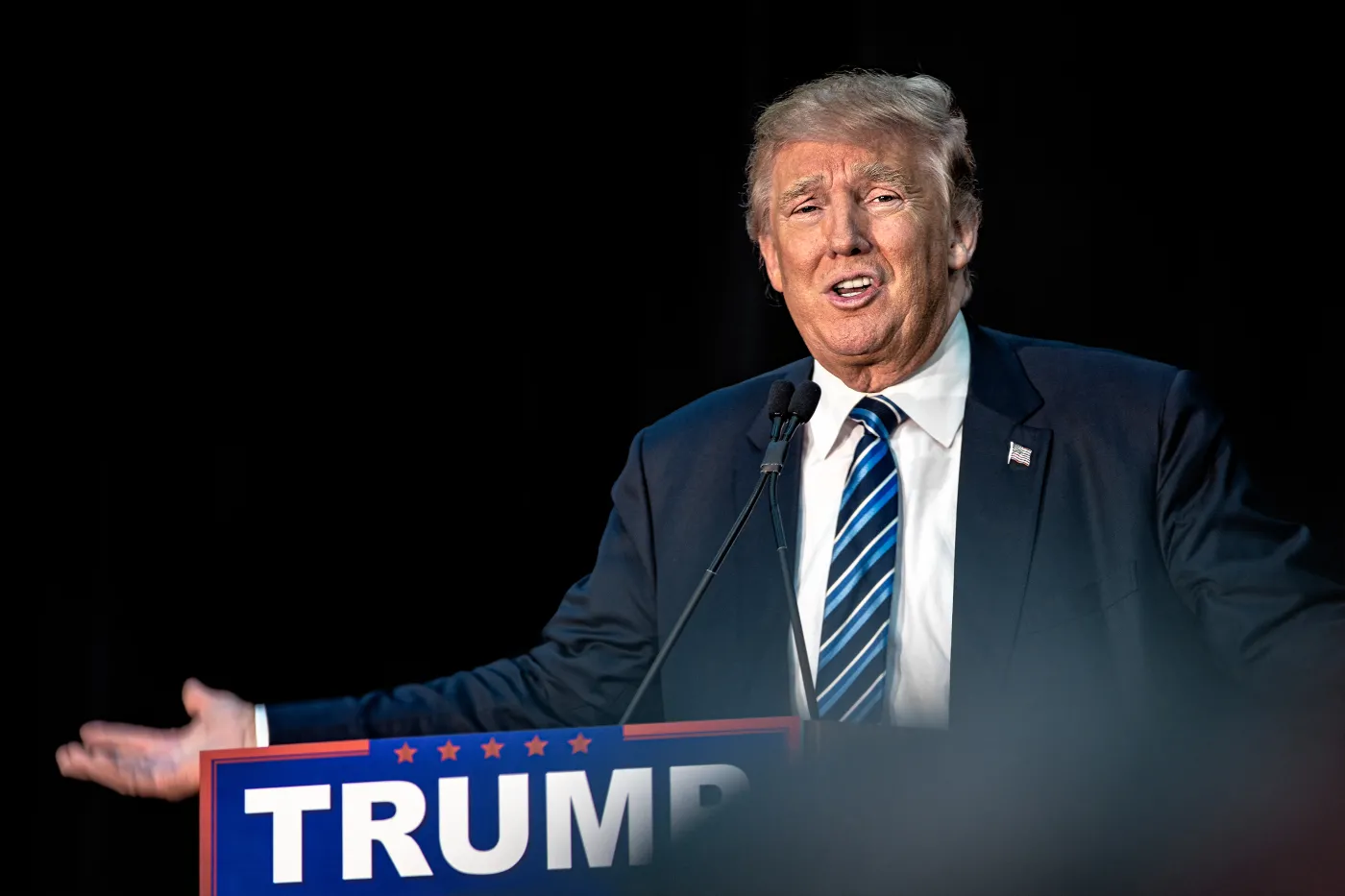 Trump nie leci na szczyt G20 z powodu miejsca, gdzie się odbywa. "To absolutna hańba"