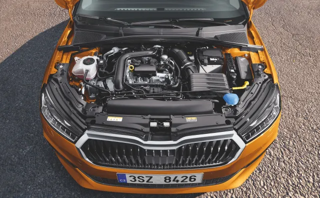 Zwrot ws. silników Diesla i benzynowych. Sensacyjna zmiana w Brukseli