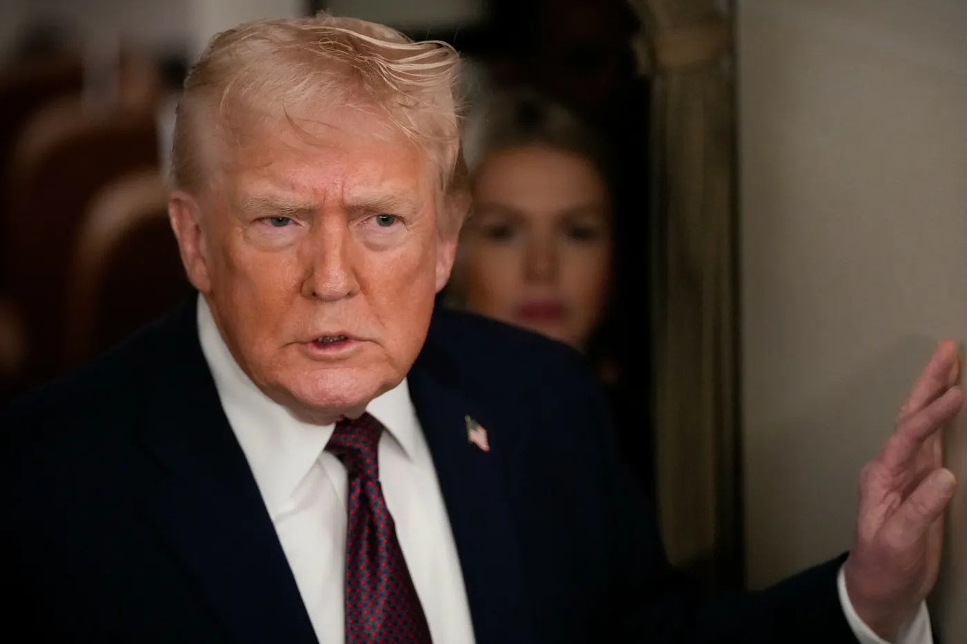 Los Grenlandii przesądzony? Trump bagatelizuje znaczenie NATO i odrzuca propozycję Niemiec