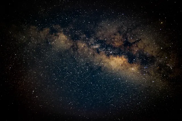 Sensacyjne odkrycie Webba. Galaktyka sprzed 11,5 mld lat wygląda jak Droga Mleczna