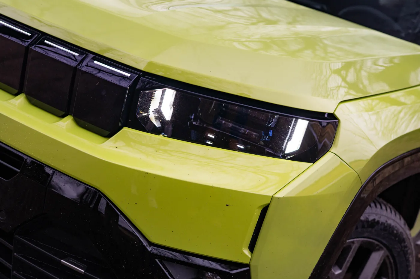 Najnowszy SUV zaskakuje stylem. Cena? Tyle kosztuje z hybrydą pod maską