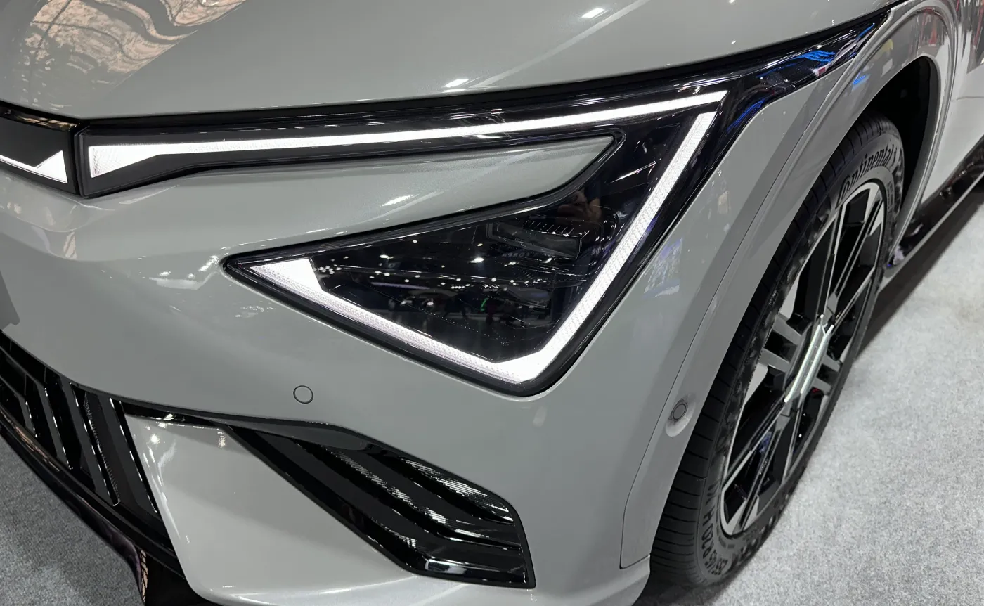 50 tys. taniej za nówkę. Mamy listę: Toyota, Kia, Hyundai, Ford, Volvo zalegają w salonach