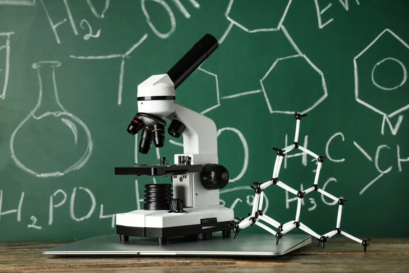 Trudny quiz z chemii. 20/20 tylko dla najlepszych