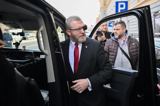 Grzegorz Braun bez immunitetu. Parlament Europejski podjął decyzję